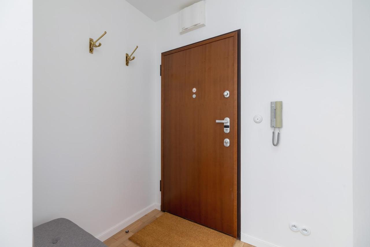 Politechnika Krakowska Apartment By Renters Prestige Cracóvia Exterior foto